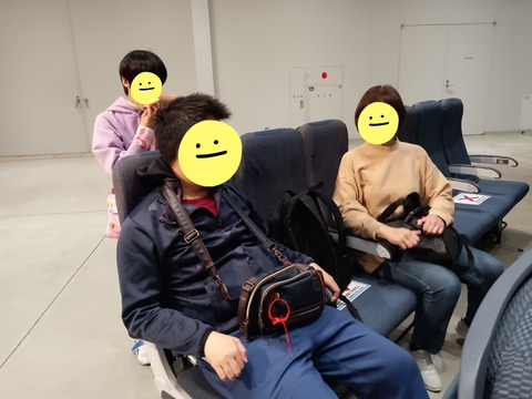 23-04-14-16-00-03-939_deco