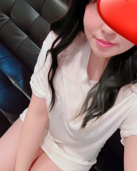 10556869-D768-425C-9B5B-9DA25CA0E352