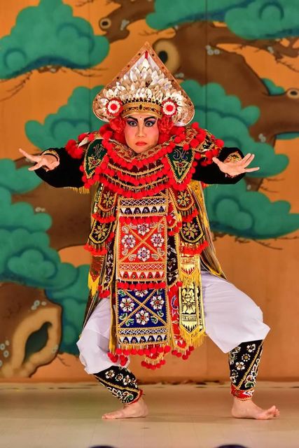 第17回阿佐ヶ谷バリ舞踊祭 演目紹介・ギャラリー : 阿佐ヶ谷バリ舞踊祭