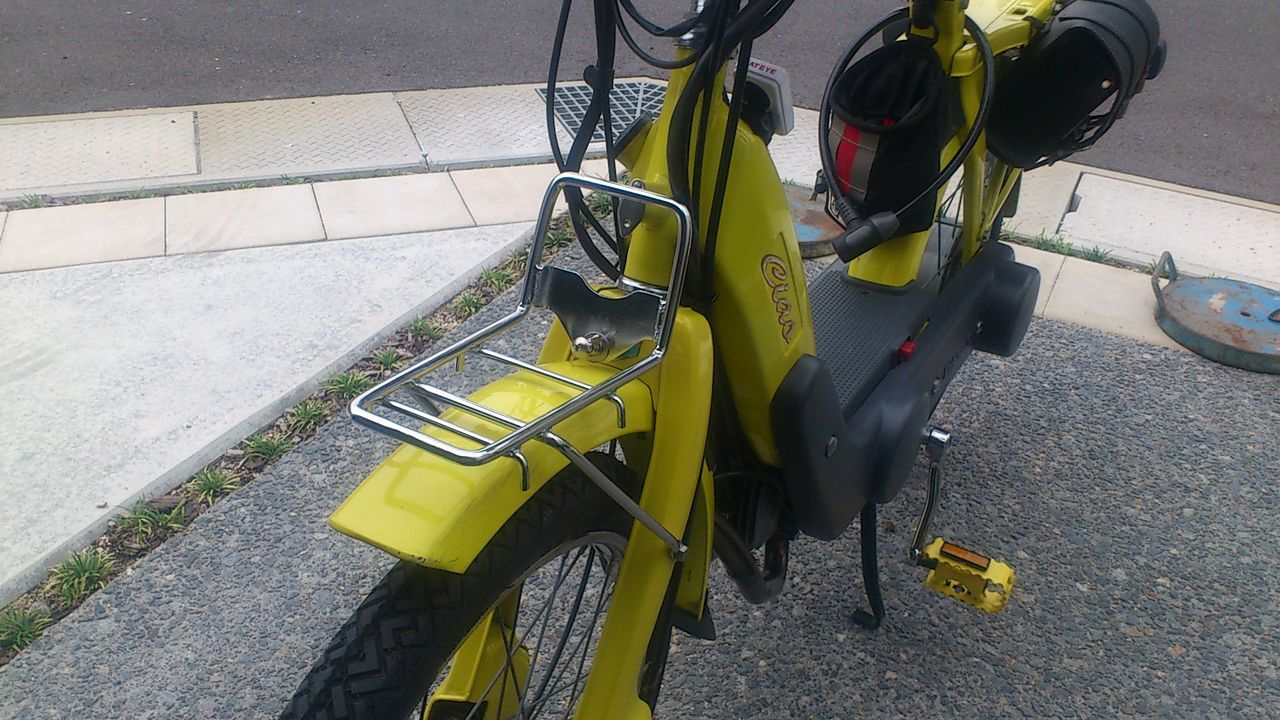 ☆早い者勝ち☆当時物【ベスパ】フロントキャリア ピアジオチャオ用