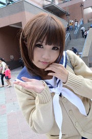 20111101-PF-COS-120