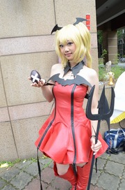 20111101-PF-COS-203