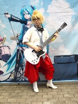 100918-TGS2010-cos-34