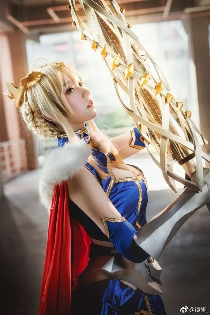 コスプレ ウィッグ ロングレイヤー 金髪 FGO Fate アルトリアなど