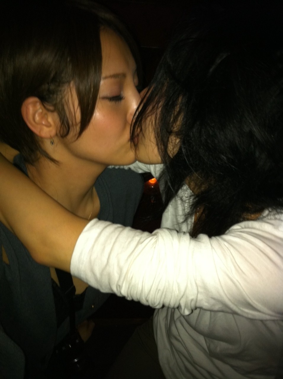 強気お姉さん系有名声優が女の子とガチチューをブログ掲載 エロすぐる アサガヲblog