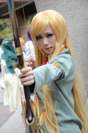 20111101-PF-COS-195