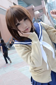 20111101-PF-COS-116