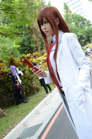 20111101-PF-COS-140