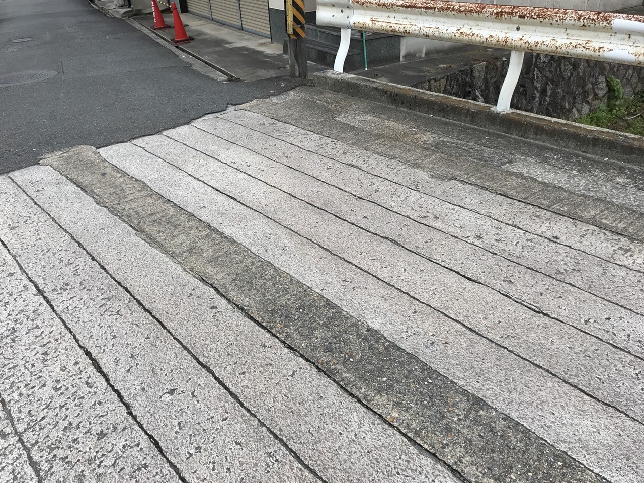 天理市 青石橋 スタレモノ