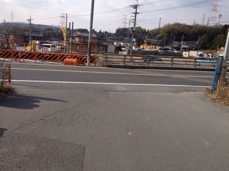 奈良県道7号生駒市高山町の未成バイパス① : スタレモノ