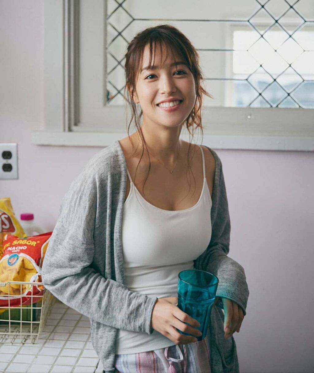 美人がたくさん 鷲見玲奈アナ ノースリーブ姿で女子アナ軍団と集合写真 美女ばかり 絶対的な美しさ なまら速いスポーツ速報 美人がたくさん 鷲見玲奈アナ ノースリーブ姿で女子アナ軍団と集合写真 美女ばかり 絶対的な美しさ なまら速いスポーツ速報