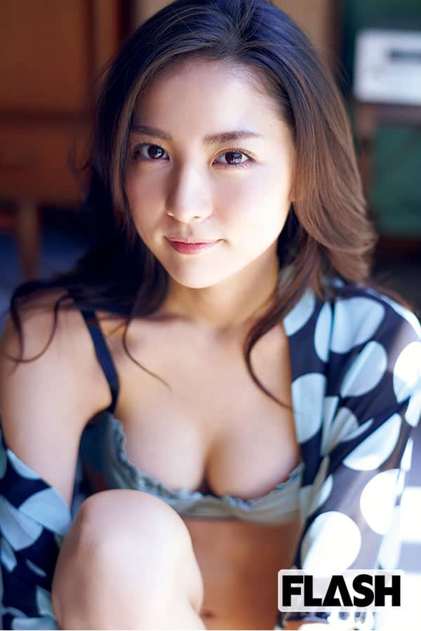 超美人な石川恋の水着の画像を集めてみた なまら速いスポーツ速報