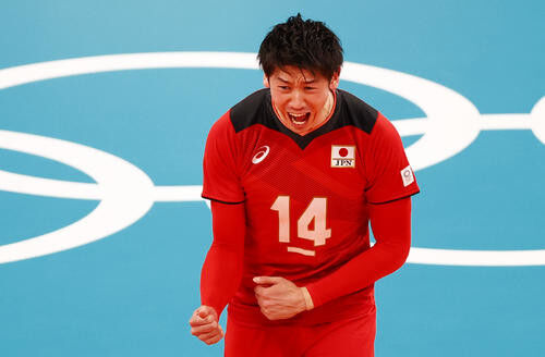 誰だ誰 バレー男子 石川祐希がちょっと意外な女性選手と2ショット なまら速いスポーツ速報 誰だ誰 バレー男子 石川祐希がちょっと意外な女性選手と2ショット なまら速いスポーツ速報