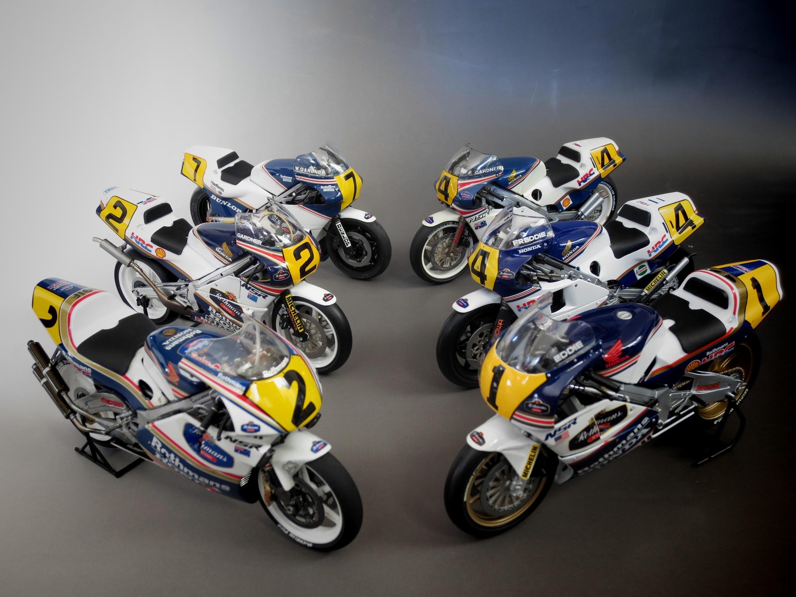 Nsr500 ロスマンズ オトナのオモチャ