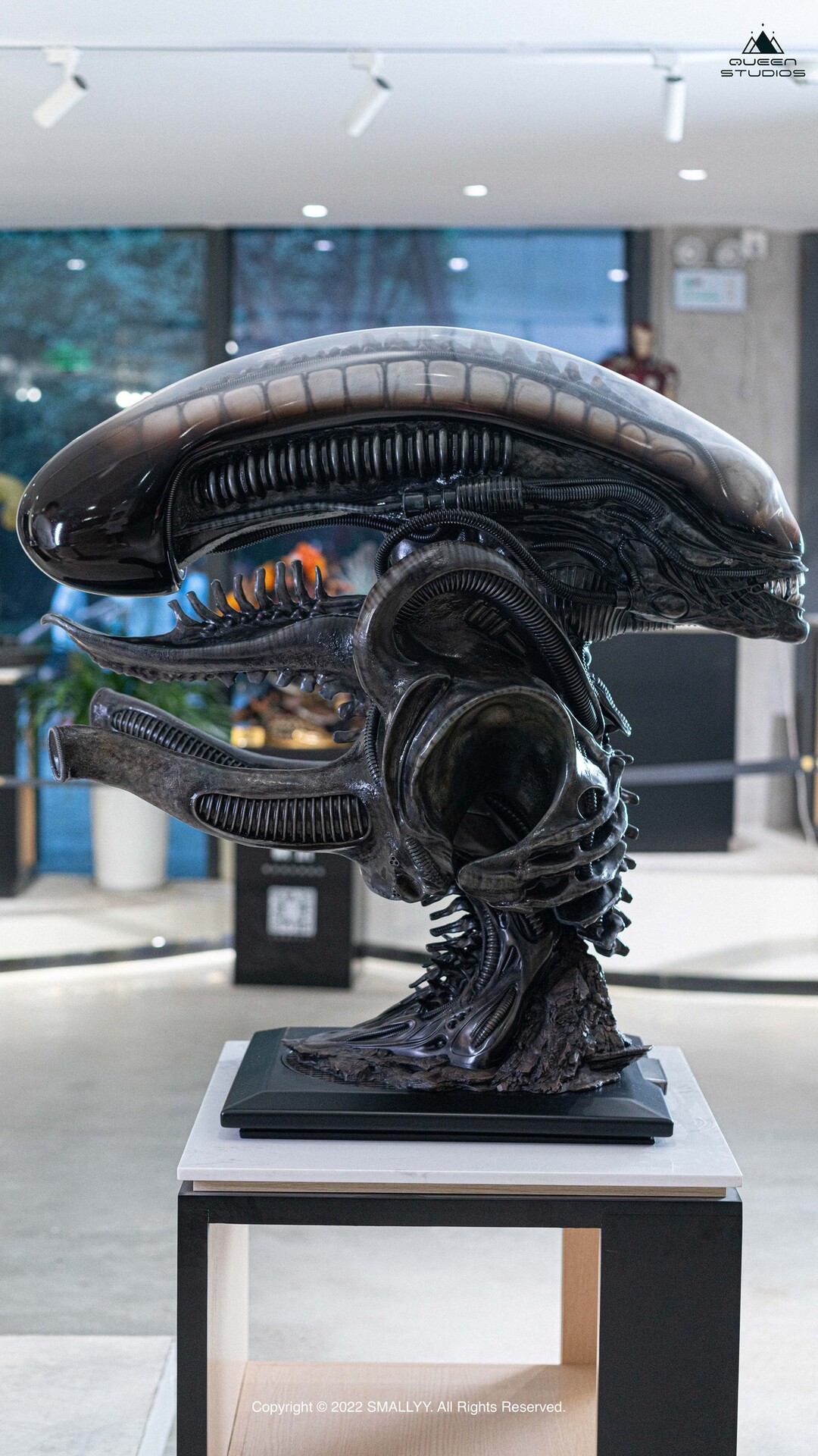 エイリアン ライフサイズバスト : オトナのオモチャ