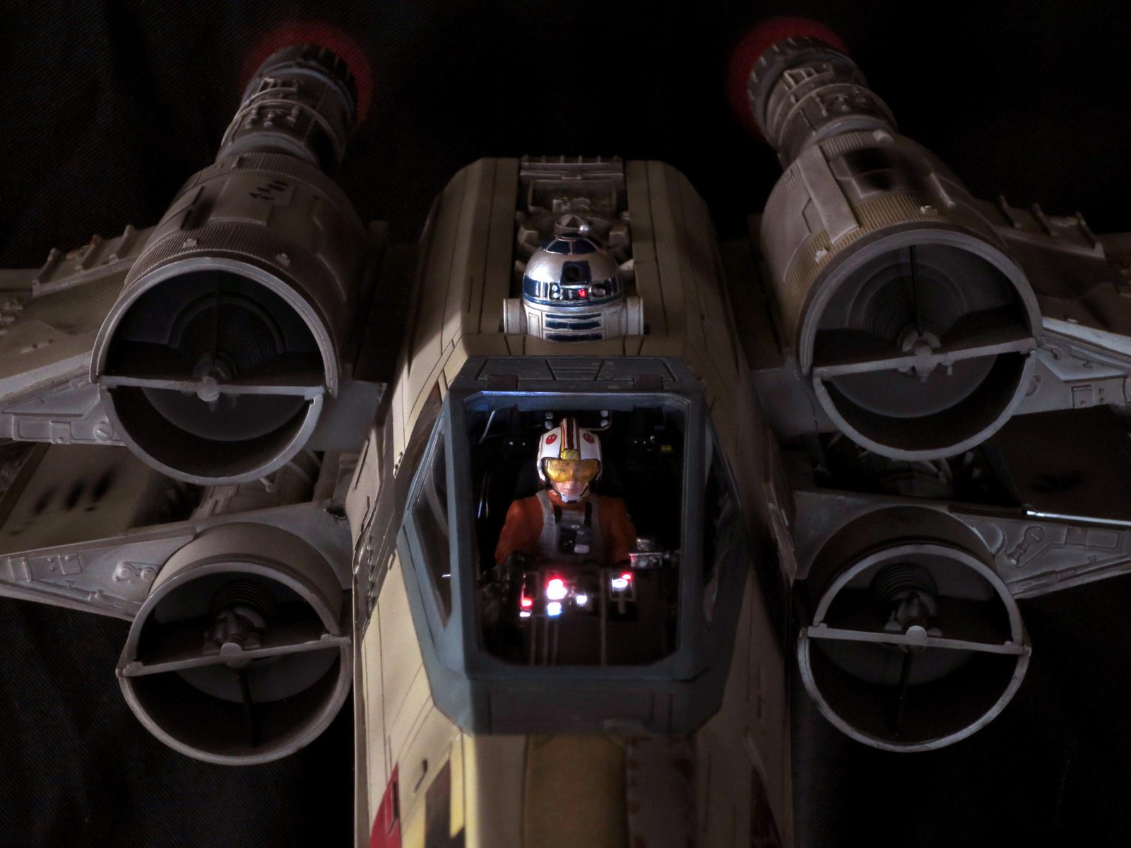 eFx Luke SKYWALKWE'S X-WING STARFIGHTER RED FIVE : オトナの eFx Luke SKYWALKWE'S X-WING STARFIGHTER RED FIVE : オトナの