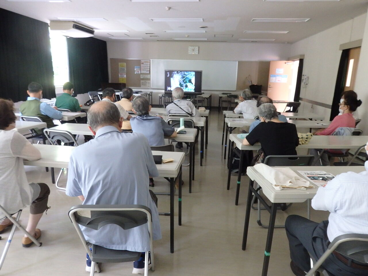 忘れられた戦後補償 市民でつくろう 朝霞基地跡地公園 忘れられた戦後補償 市民でつくろう 朝霞基地跡地公園