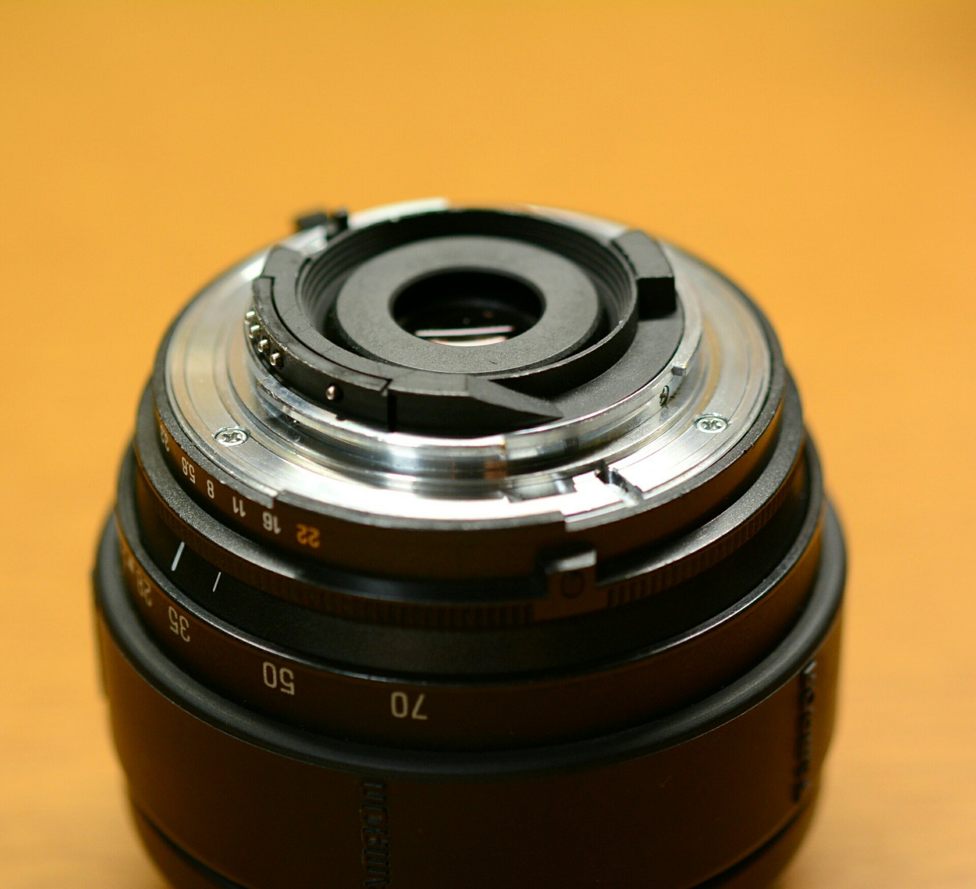 TAMRON AF 24-70mm F/3.3-5.6 Aspherical (73D) : 浪人かめら