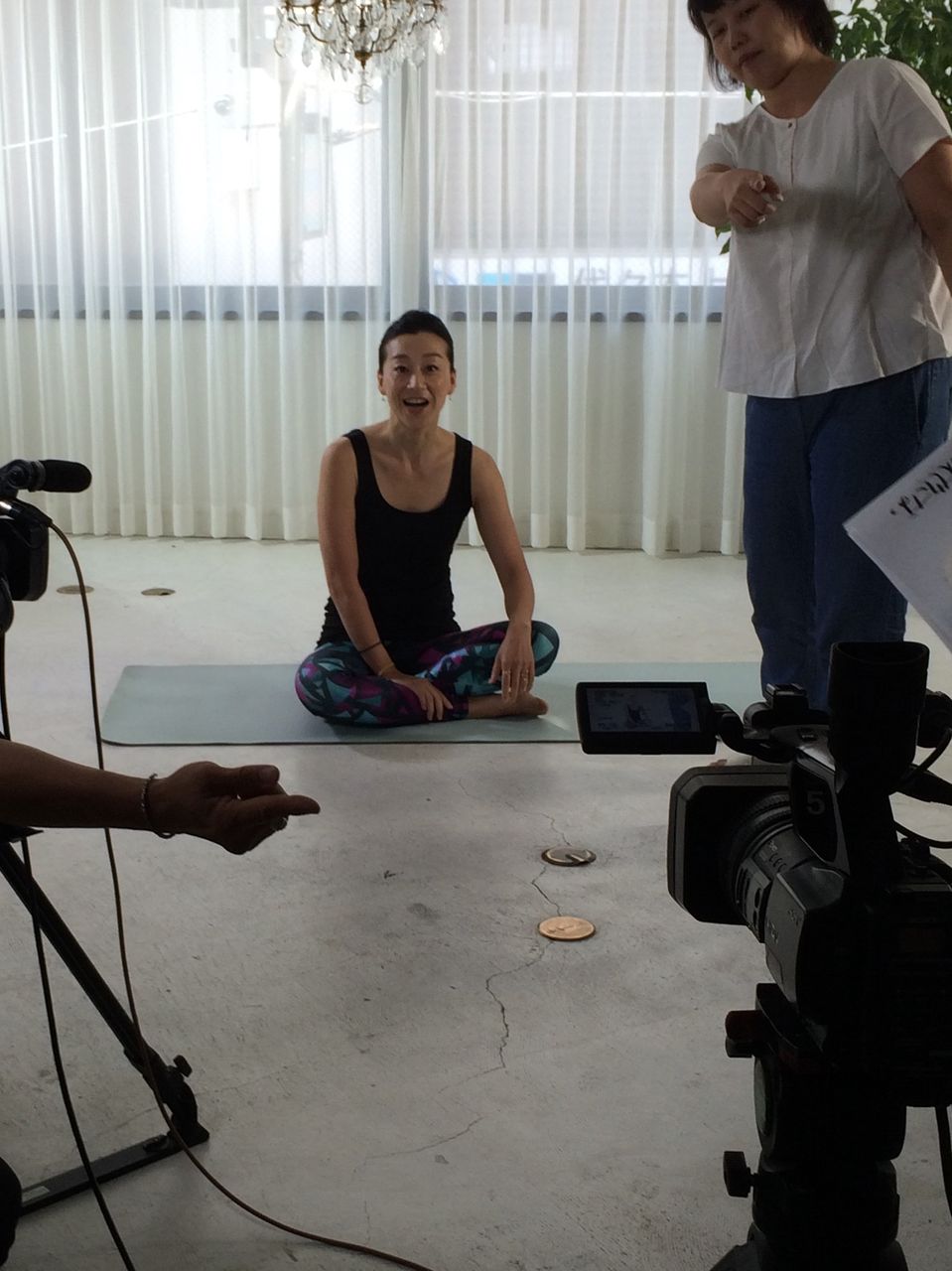 テレビの撮影 Asakoyogastudiotokyoのブログ テレビの撮影 Asakoyogastudiotokyoのブログ