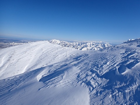 １０１　中津又と粟ケ岳