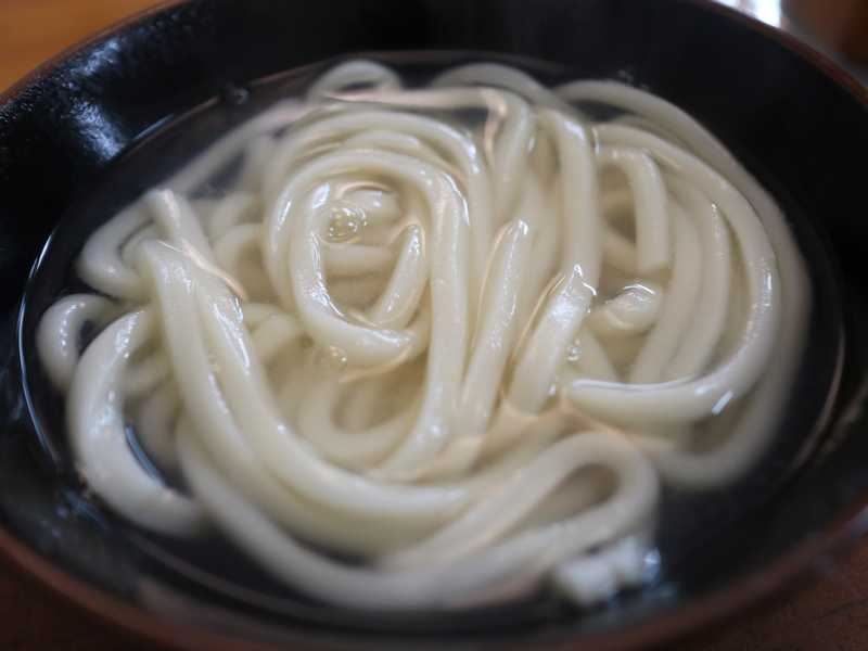 高松の人気うどん店 讃岐うどん 上原屋 本店 釜揚げうどんが安くて美味しいと地元の人も絶賛 あさぴーのおいしい独り言 高松の人気うどん店 讃岐うどん 上原屋 本店 釜揚げうどんが安くて美味しいと地元の人も絶賛 あさぴーのおいしい独り言