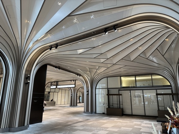 麻布台ヒルズ (6)