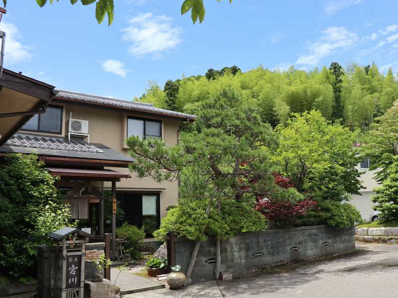 タケノコ産地で有名な金沢別所にある人気のそば店 蕎麦 宮川 二種類の十割そばと限定そば茶プリン あさぴーのおいしい独り言 タケノコ産地で有名な金沢別所にある人気のそば店 蕎麦 宮川 二種類の十割そばと限定そば茶プリン あさぴーのおいしい独り言