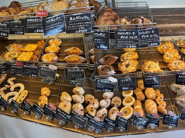 ブラン・ア・ポワ・ルージュ