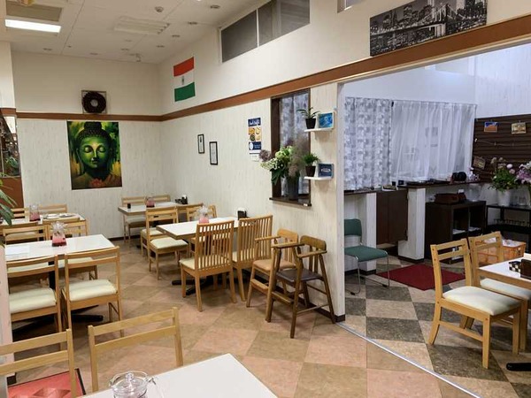 Scholar's Indian Cafe & Naan-Curry (17)