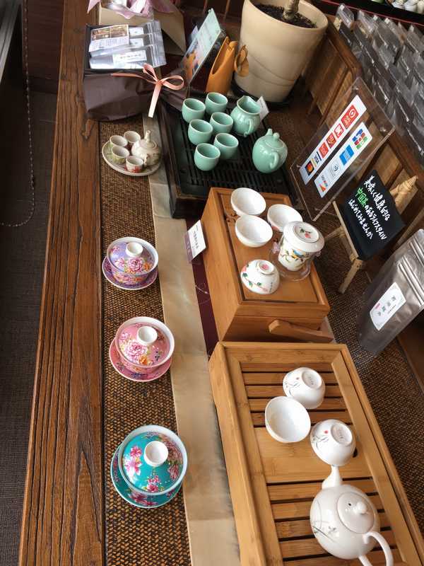 白山市の街中で本格中国茶を楽しめる 旺徳福 ワンダーフー で２種類の変わった紅茶とスイーツ あさぴーのおいしい独り言
