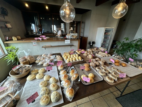 パンの店ベルツ (5)