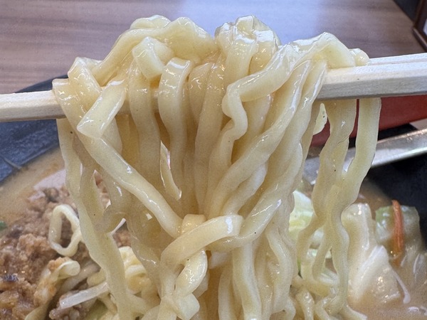 ８番らーめん (9)