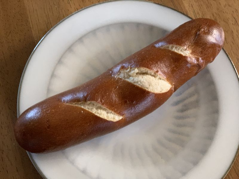 福井大野市に行った折にたくさんの種類のパンが並ぶ マイ ブレッド で朝食用のパンを買う あさぴーのおいしい独り言 福井大野市に行った折にたくさんの種類のパンが並ぶ マイ ブレッド で朝食用のパンを買う あさぴーのおいしい独り言