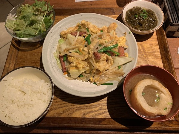 沖縄食堂 ハイサイ (7)