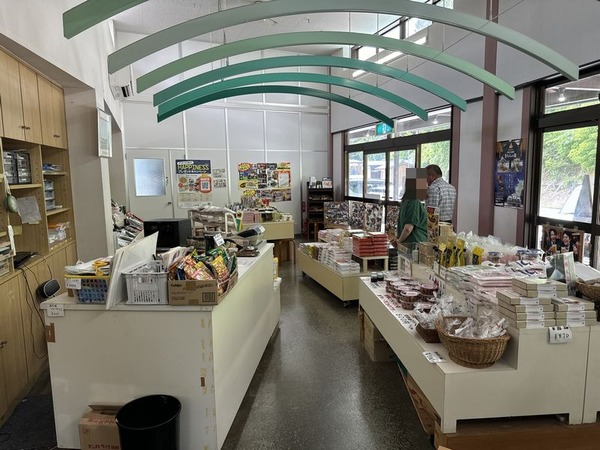 ドライブイン よしだ (2)