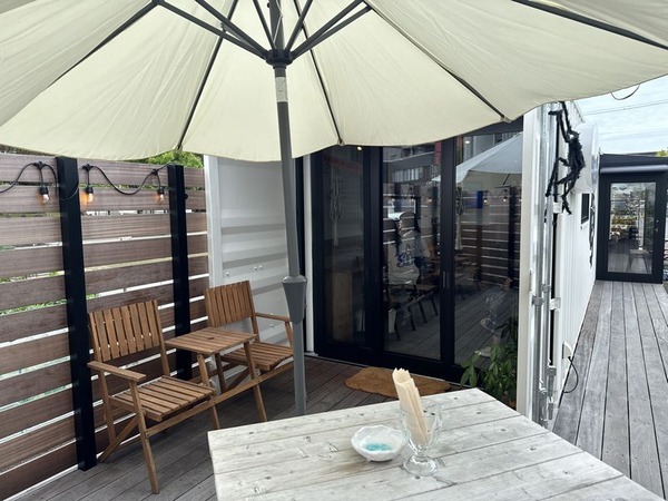 RYUKYU Cafe and Bar Banana Bulldog (6)