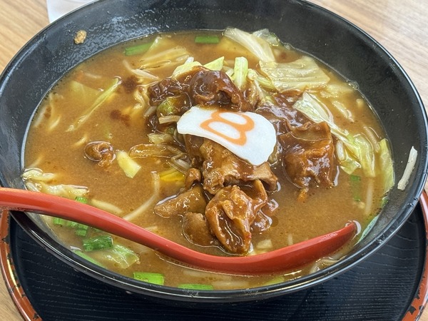 ８番らーめん (6)