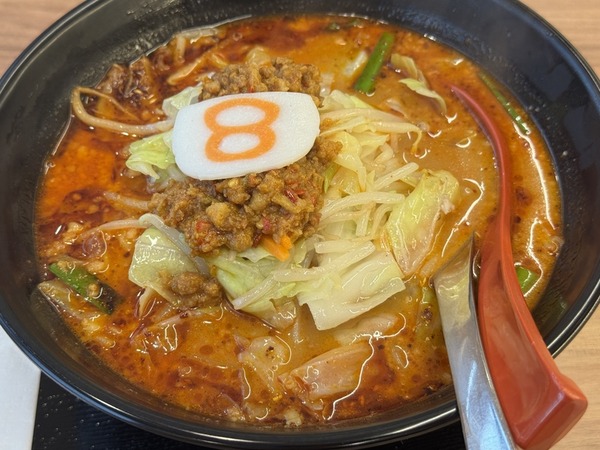 ８番らーめん (10)