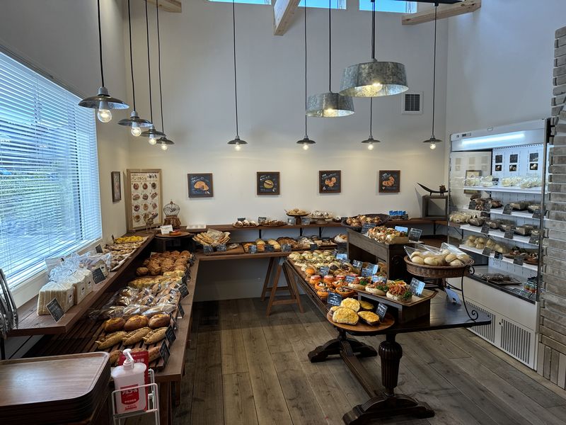 昨日に引き続き八百屋の「堀他」のパン屋さんは金沢市野田「HORITAPAN