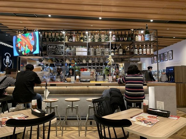 カンパーニュ クチーナ&バール (4)