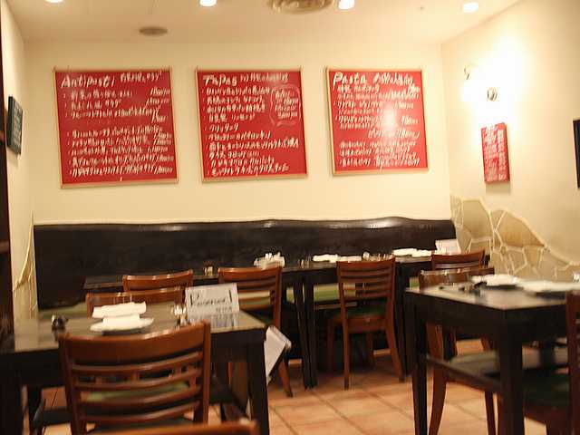 ホワイティうめだの人気店 トラットリアあるふぁ Trattoria Alpha でタパスをつまみながらワイン あさぴーのおいしい独り言 ホワイティうめだの人気店 トラットリアあるふぁ Trattoria Alpha でタパスをつまみながらワイン あさぴーのおいしい独り言