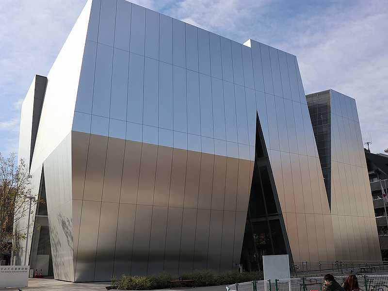 芸術の秋！東京で建築関係施設＆展示めぐり「すみだ北斎美術館」「国立