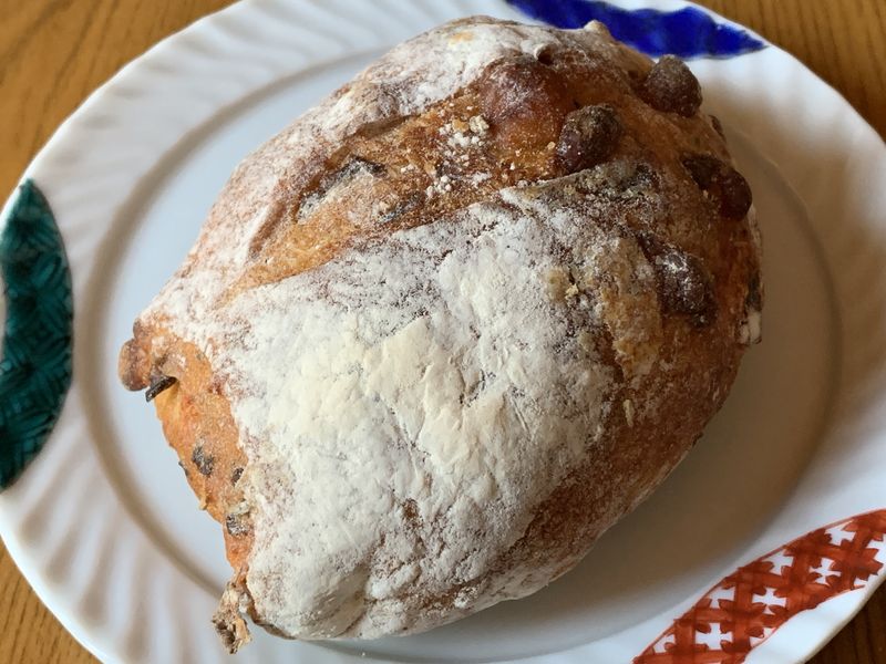 福井県勝山市 暮らしを奏でるパンの店 ランパル スーパーの一角にあるパン屋さんで翌朝食べるパンを買う あさぴーのおいしい独り言