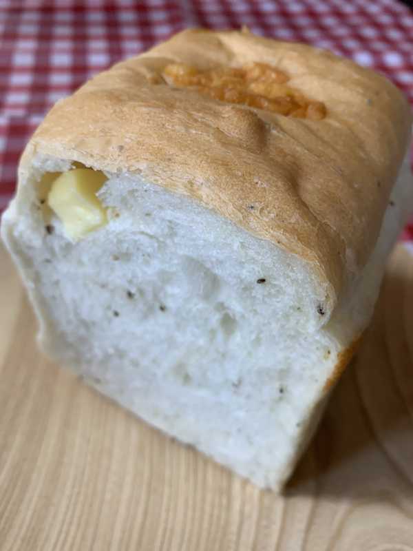 新出製パン所 (10)