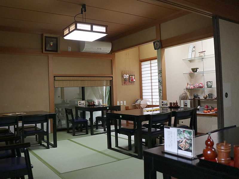 タケノコ産地で有名な金沢別所にある人気のそば店 蕎麦 宮川 二種類の十割そばと限定そば茶プリン あさぴーのおいしい独り言 タケノコ産地で有名な金沢別所にある人気のそば店 蕎麦 宮川 二種類の十割そばと限定そば茶プリン あさぴーのおいしい独り言