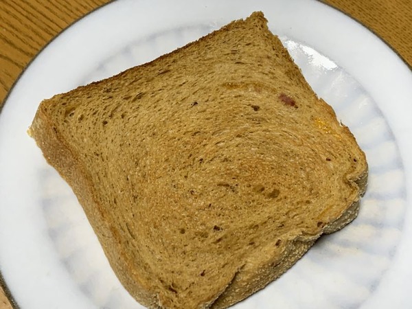 新出製パン所 (12)