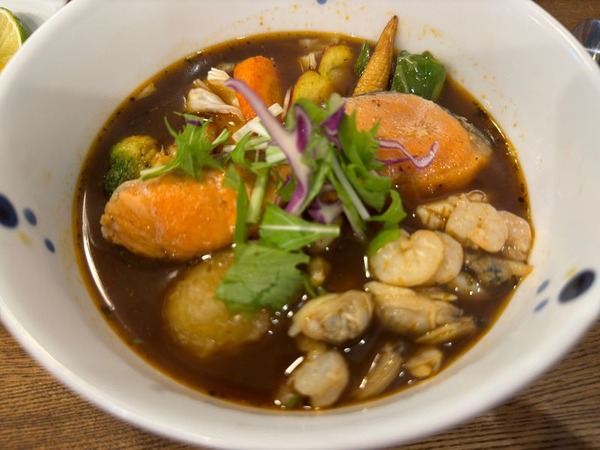 スープカレーネイビーズ (7)