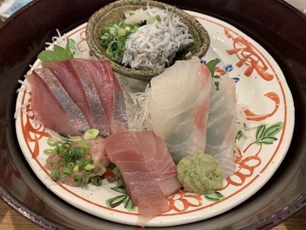 魚屋スタンドふじ (7)