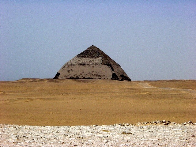 03年06月 2回目のエジプト ピラミッド 4 6 あさとの飛行機で行く台湾 タイ 世界遺産と機内食の日記 03年06月 2回目のエジプト ピラミッド 4 6 あさとの飛行機で行く台湾 タイ 世界遺産と機内食の日記