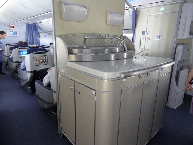 ２０１３年７月 最後の訪台業務 ２ ７ あさとの飛行機で行く台湾 タイ 世界遺産と機内食の日記